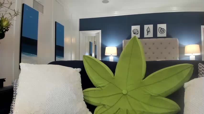 x__rose__x - Chaturbate - 2023-05-15T19:32:41